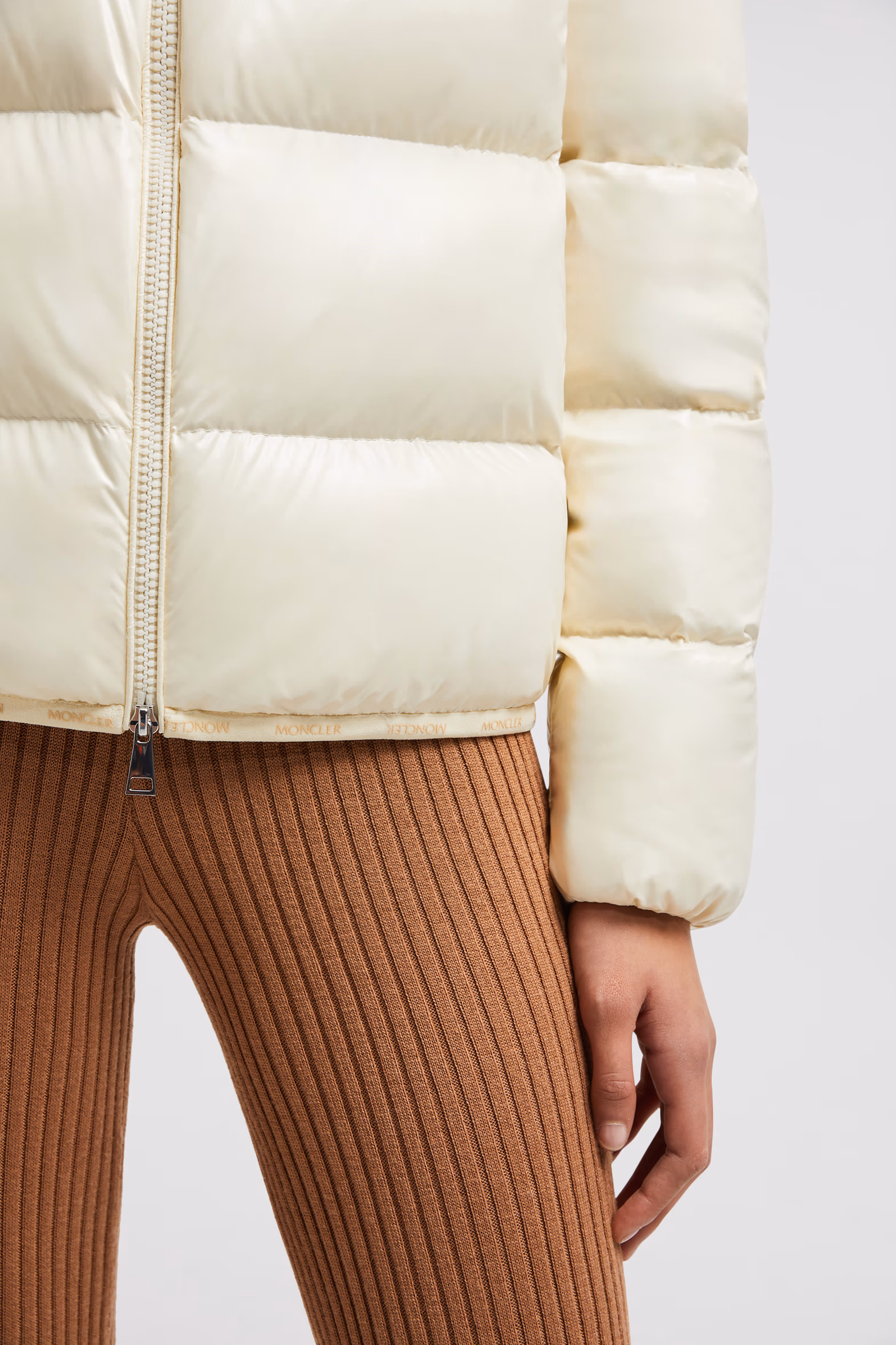 Abbadia Short Down Jacket Women Off White Moncler 8